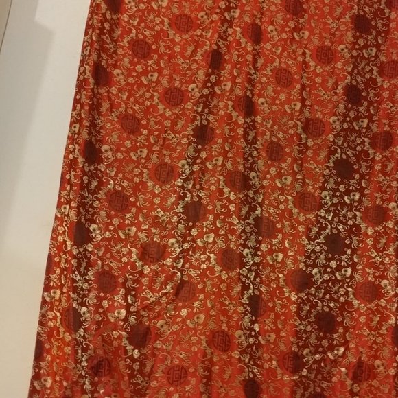 Vintage Red Bohemian style, Asian Decor Bed Throw by Stratford Home - Picture 2 of 12